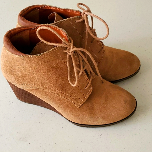 Lucky Brand Shoes - Lucky Brand Women's Sumba Lace-Up Wedge Booties 7
